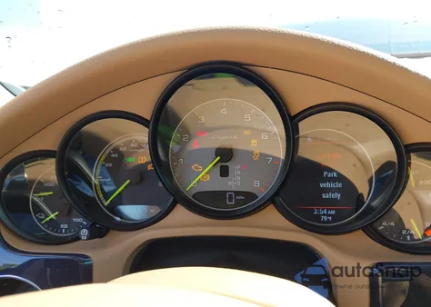 2014 Porsche Panamera E-Hybrid S из США, поврежденный, VIN WP0AD2A76EL044591